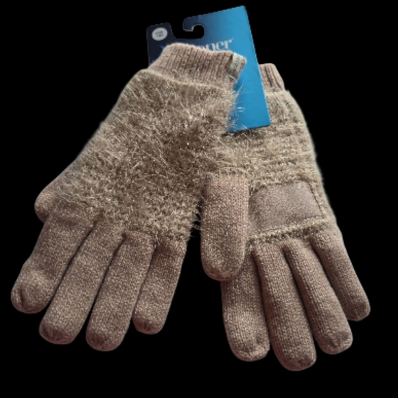 Isotoner NWT Dusty Pink Knit Fuzzy Gloves Women's One Size - Picture 4 of 5